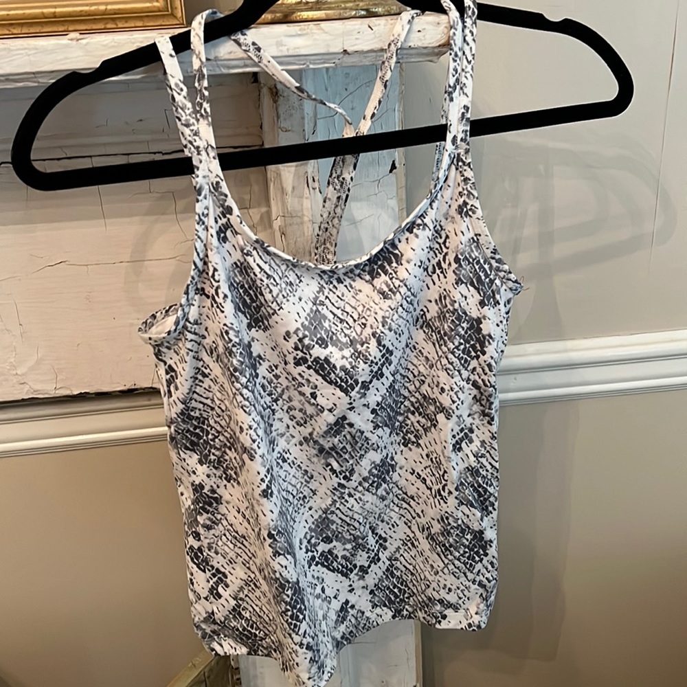 VS Pink workout tank Small
